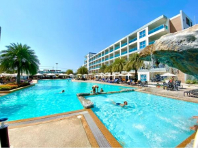 GrandBlue Condo 506